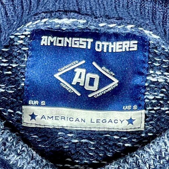 Amongst Others Hoodie Sweater‎ - Picture 5 of 6